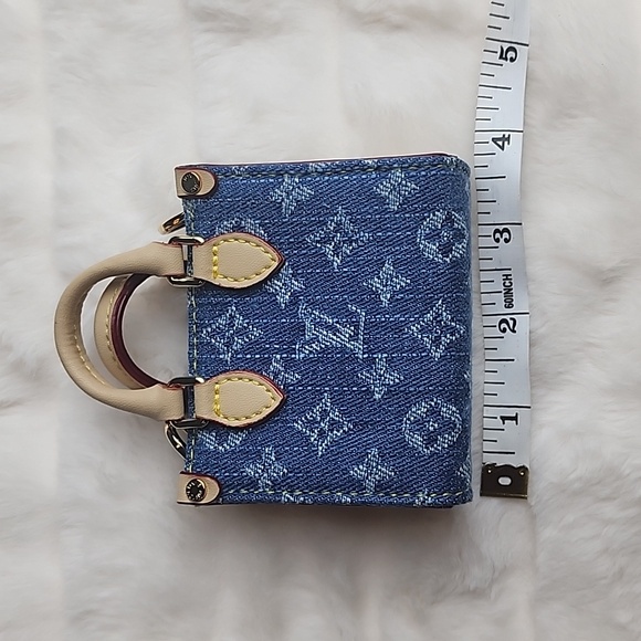 Upcycled Denim Crossbody Bag - Picture 4 of 5